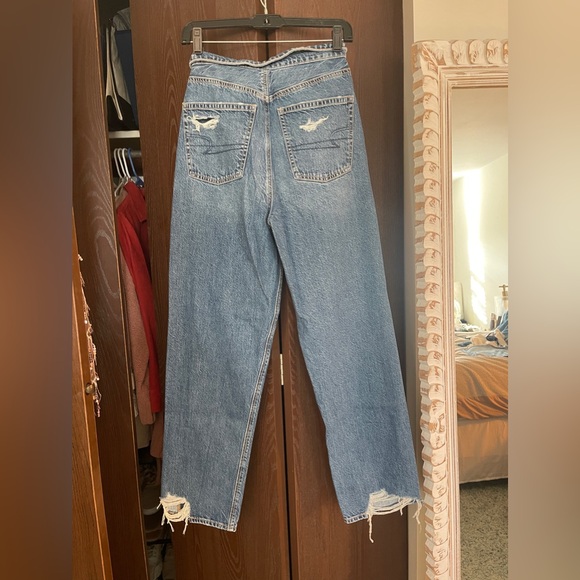 NWT American Eagle Mom Jeans Size 2 Short - Picture 5 of 7